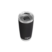 Termo YETI Rambler 20 oz con MagSlider (600 ml)